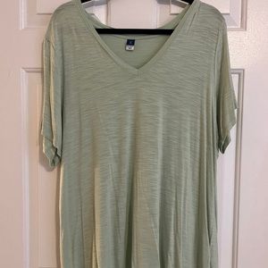 Old Navy Shortsleeved v neck light green shirt